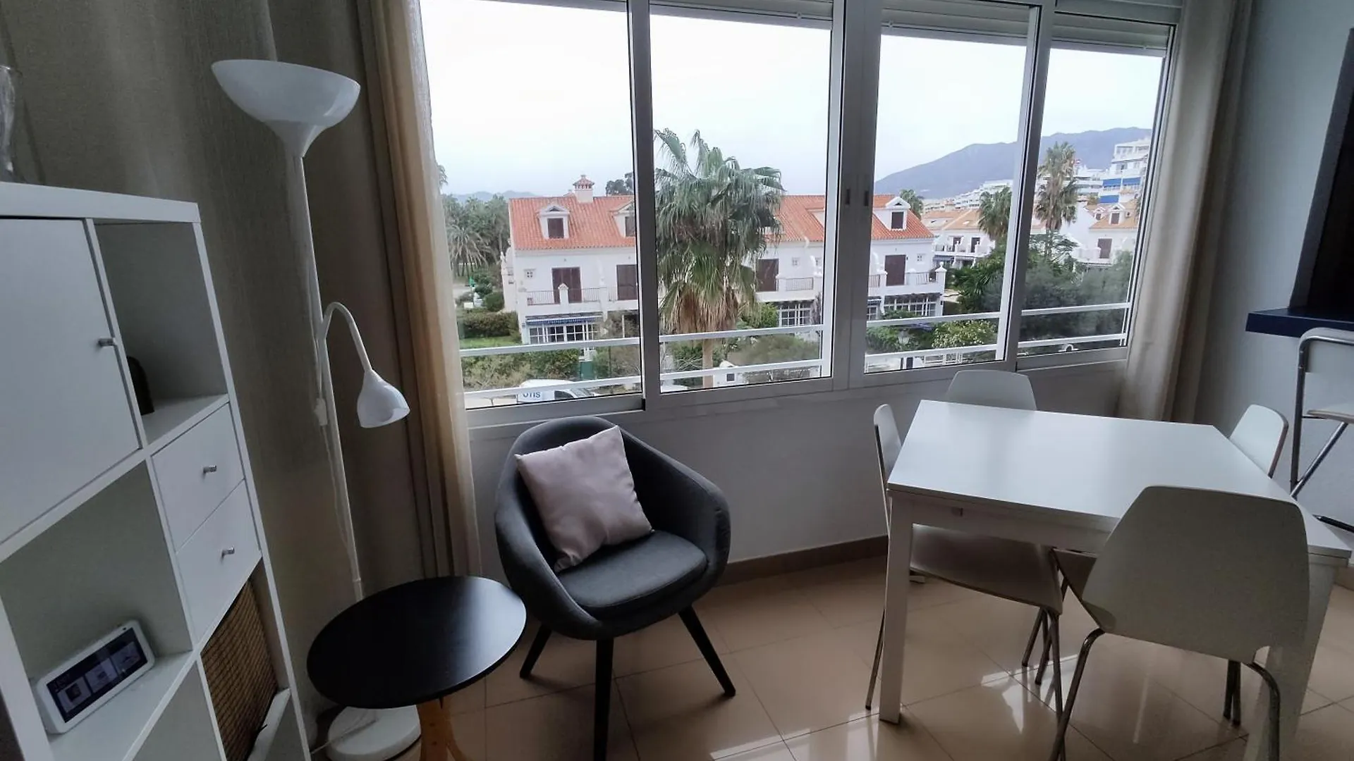 Apartment Apartamento En Primera Linea Duquesa 2J Fuengirola Spain